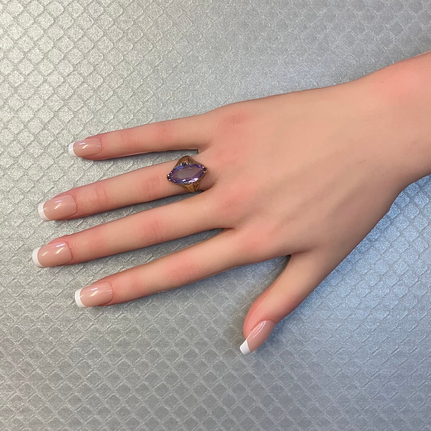 Preowned Yellow Gold and Amethyst Ring