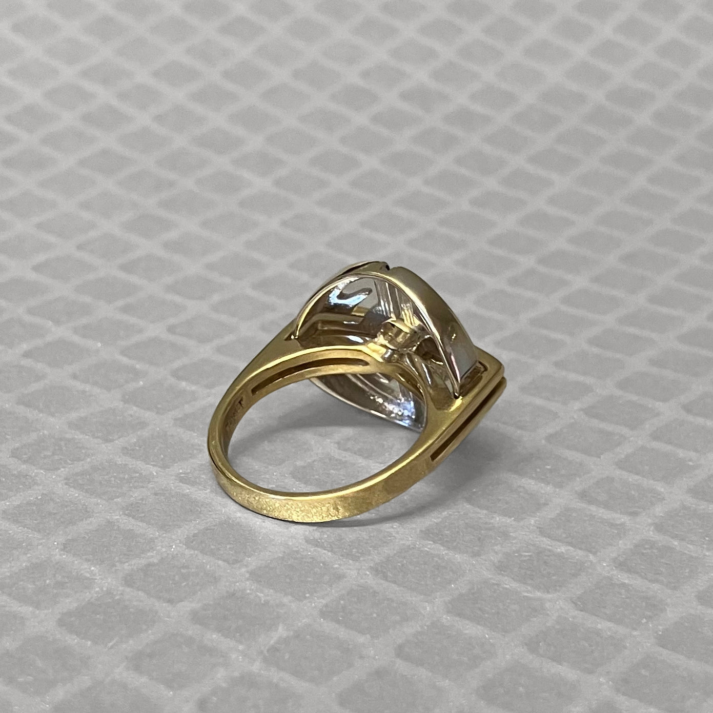 Preowned Yellow and White Gold Geometric Ring