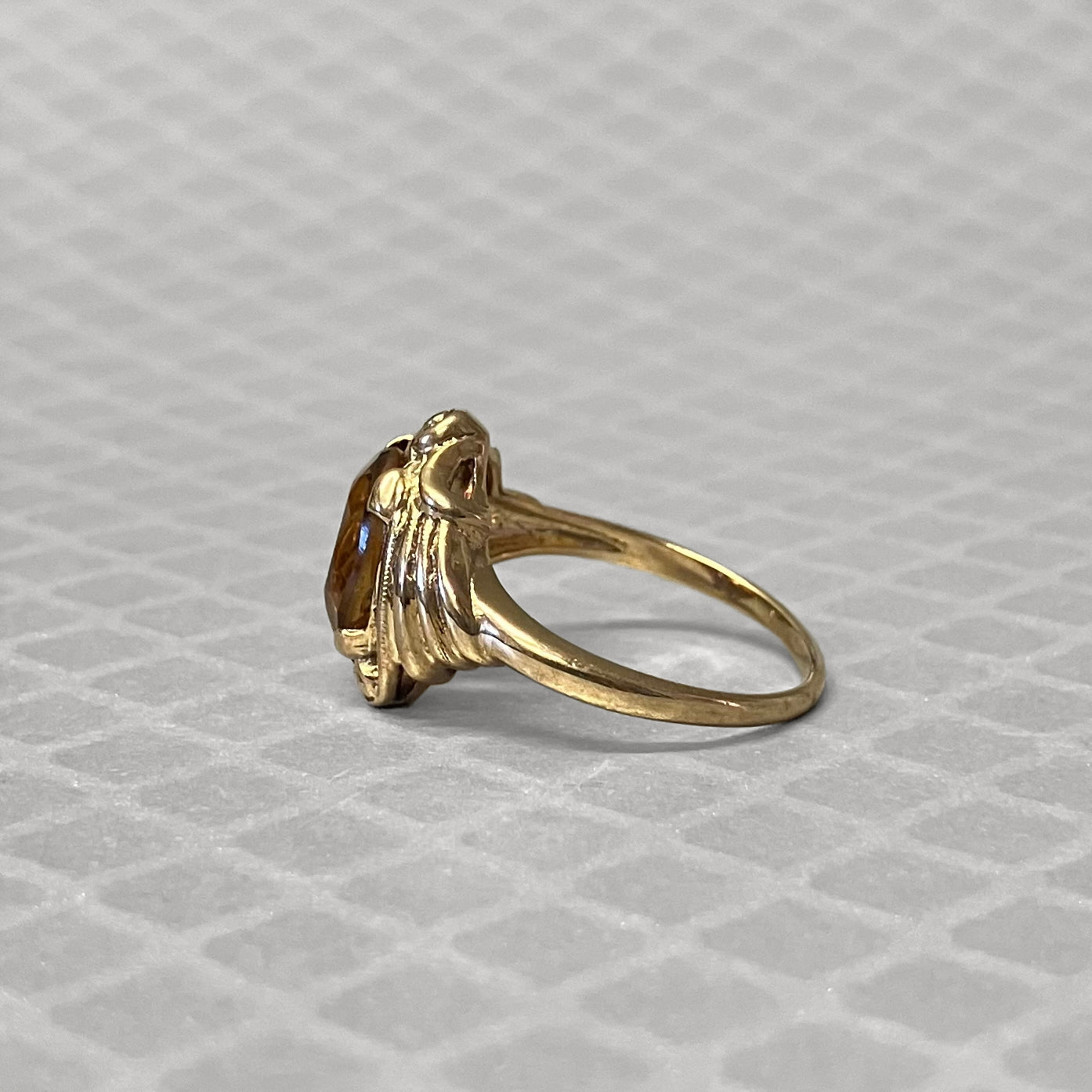 Preowned Yellow Gold and Citrine Retro Ring