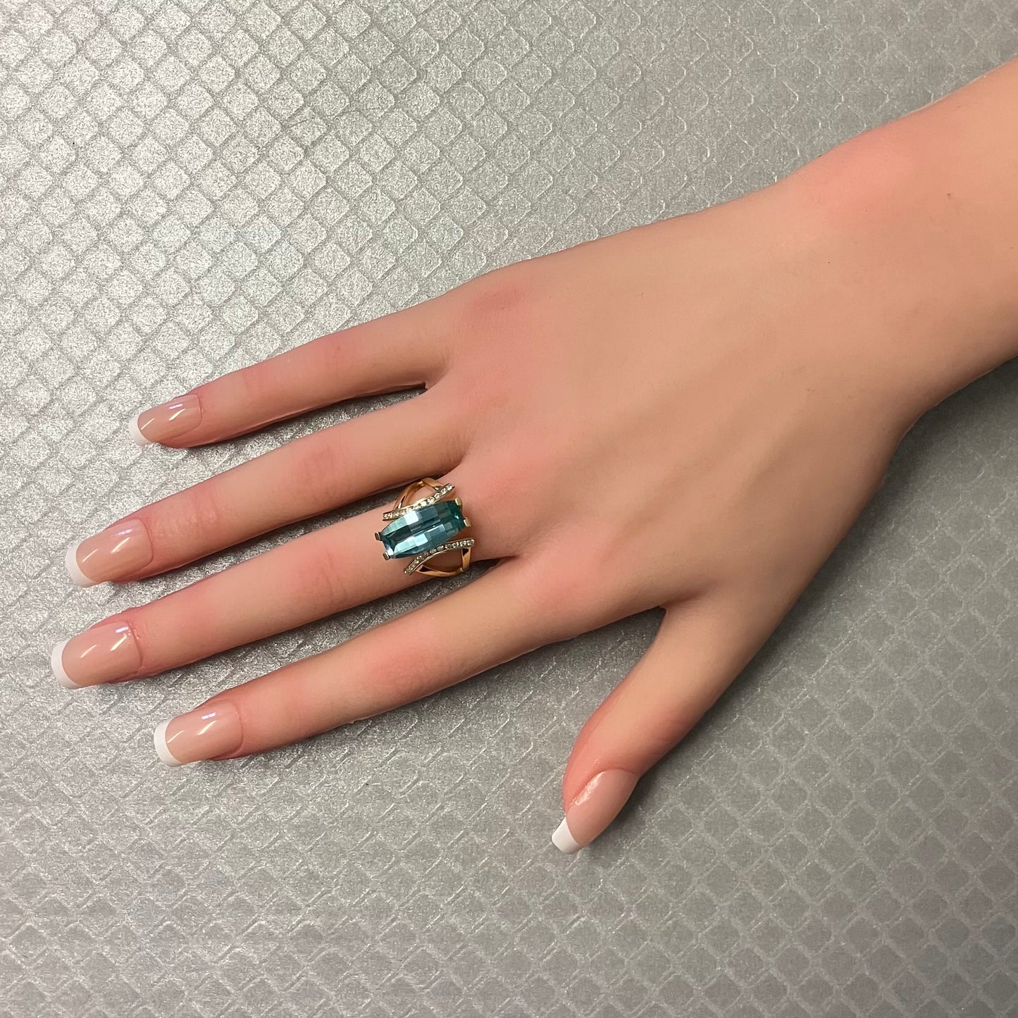Preowned Yellow Gold Synthetic Blue Spinel and Diamond Ring