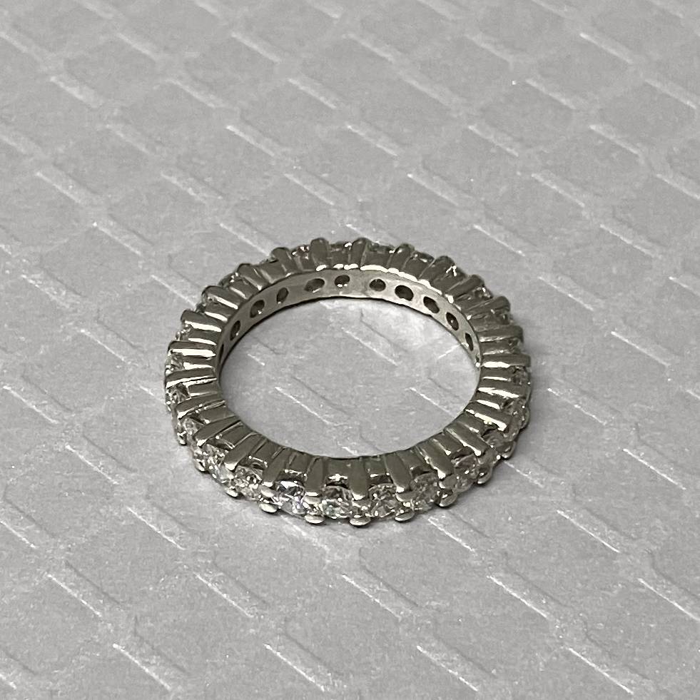 Preowned White Gold and Diamond Eternity Band