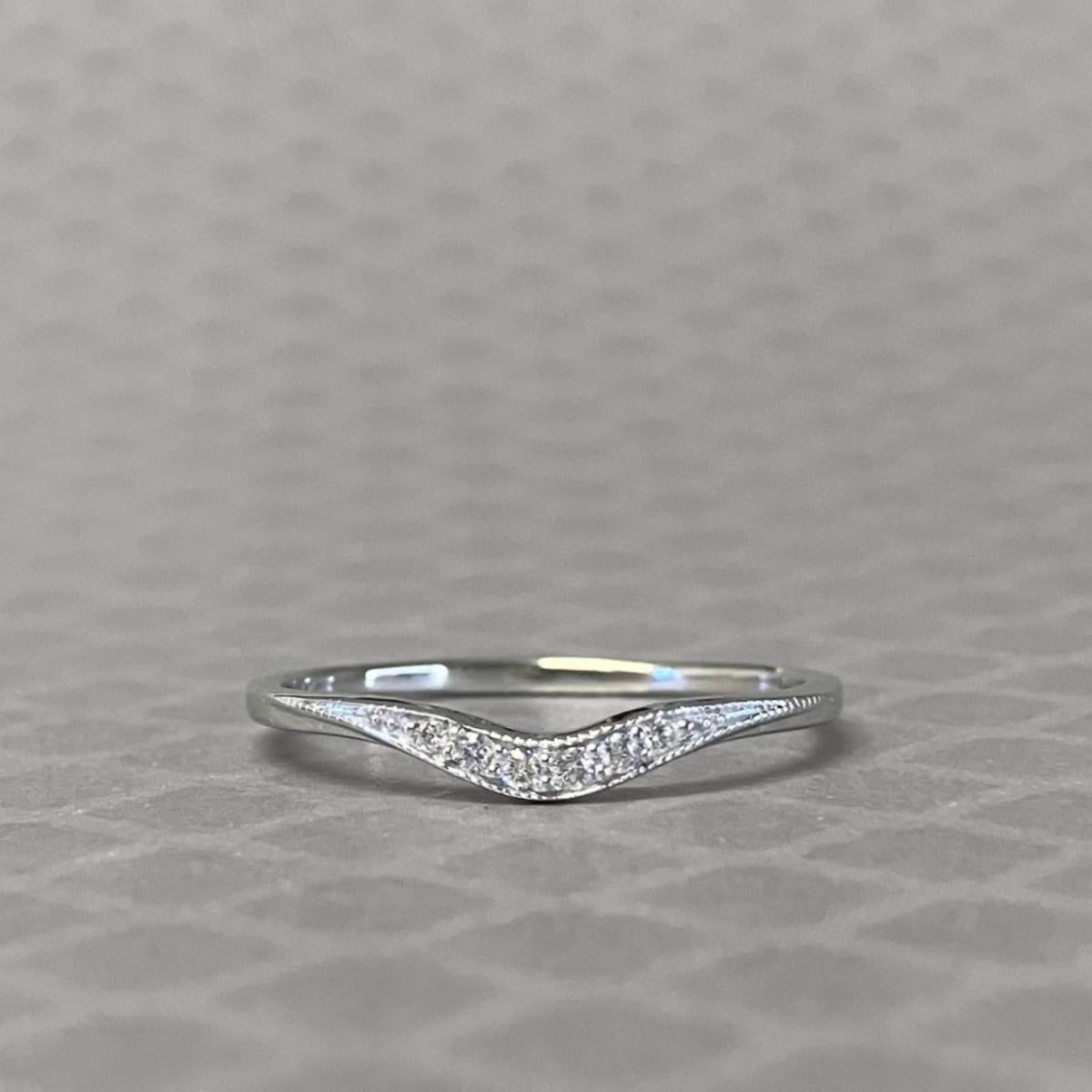 Preowned White Gold and Diamond Millgrain Curved Ring