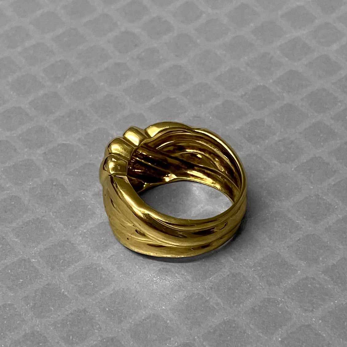 Preowned Yellow Gold Ribbed Ring