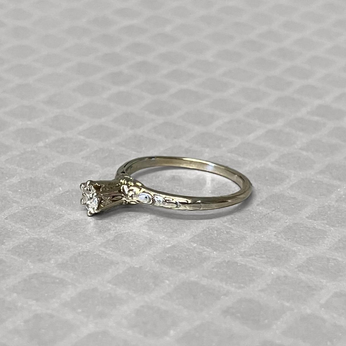 Preowned White Gold and Old European Cut Diamond Engraved Ring
