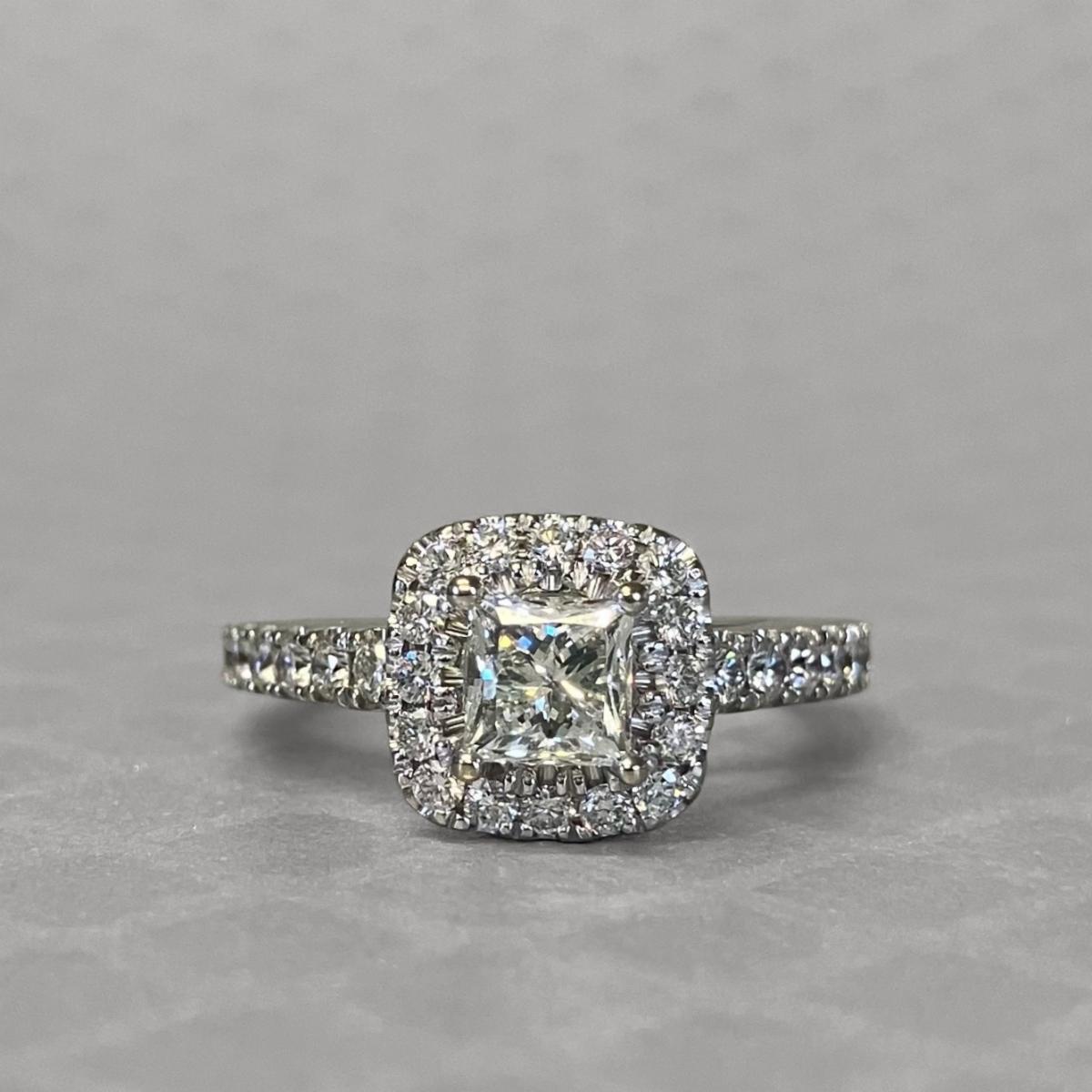 Preowned White Gold Princess Cut Diamond Engagement Ring