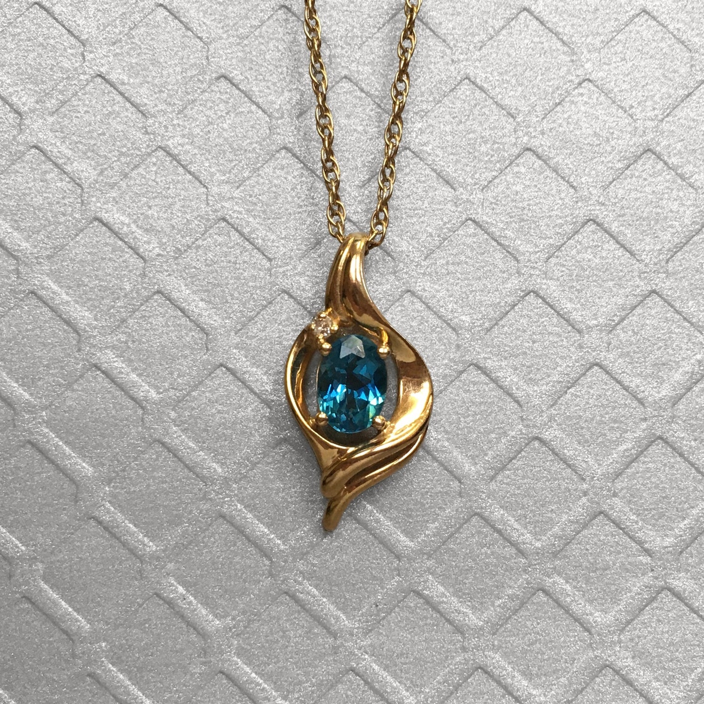 Preowned Yellow Gold Blue Topaz and Diamond Swirl Pendant