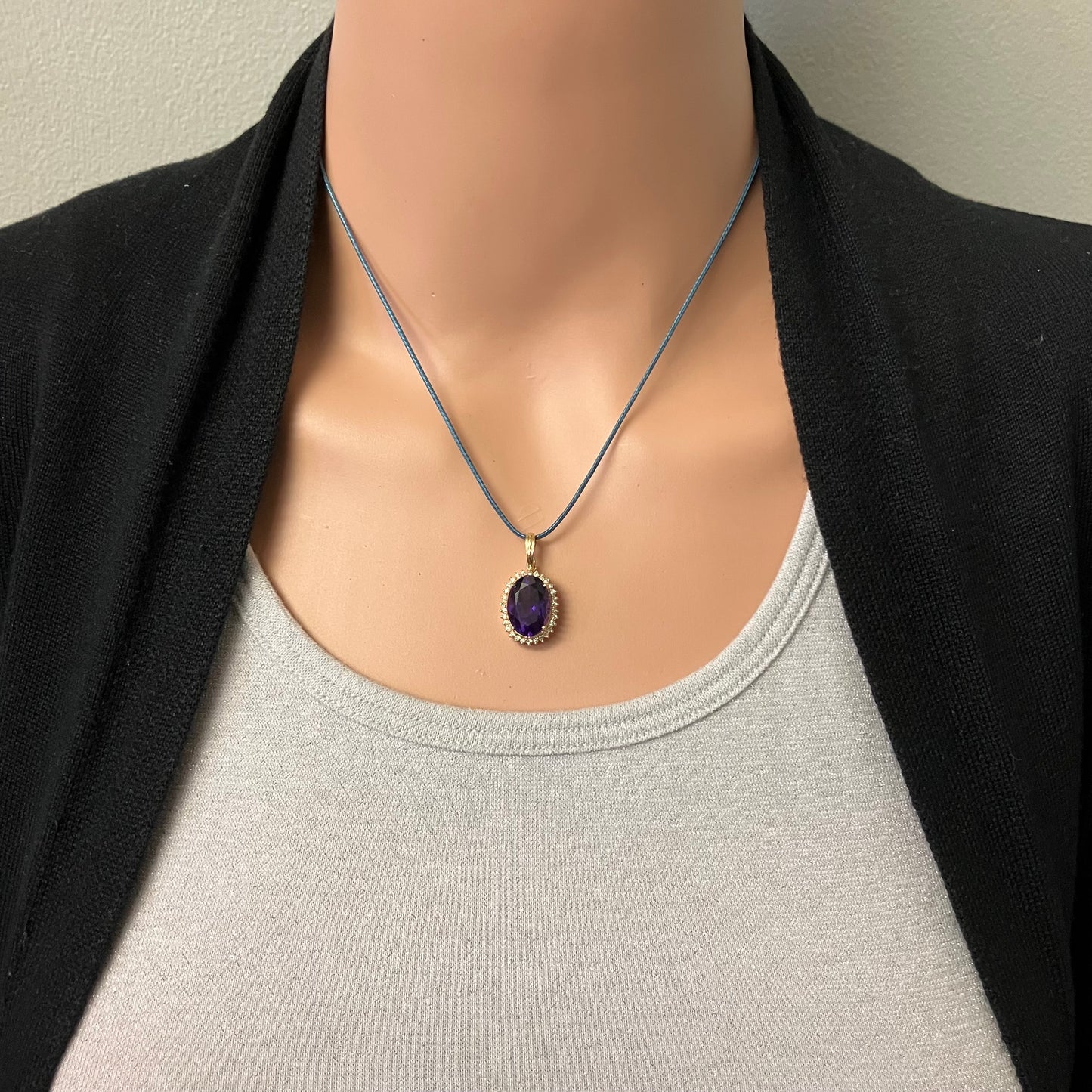 Preowned Yellow Gold Amethyst and Diamond Pendant