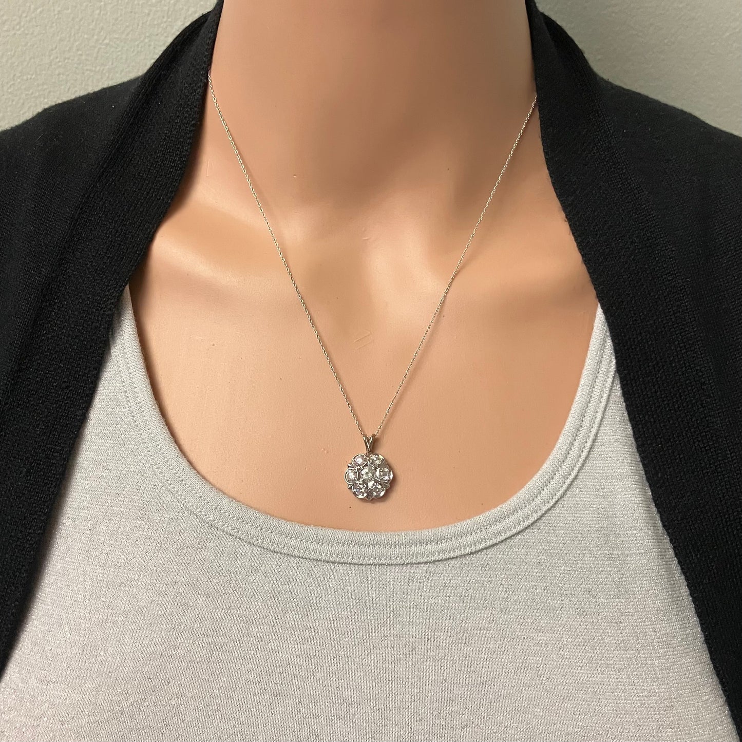 Preowned White Gold and Diamond Pendant