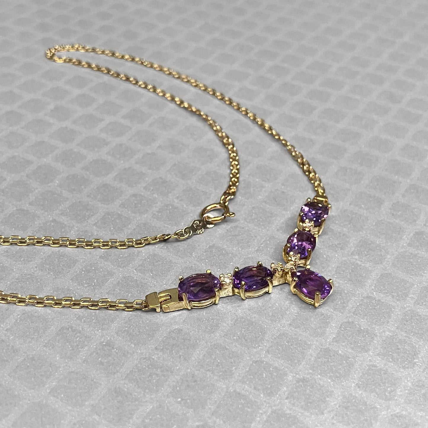 Preowned Yellow Gold Amethyst and Diamond Pendant