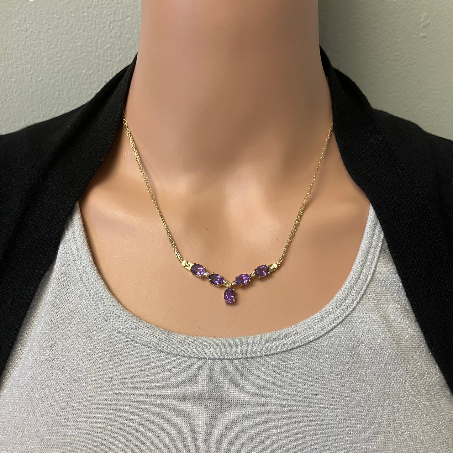 Preowned Yellow Gold Amethyst and Diamond Pendant