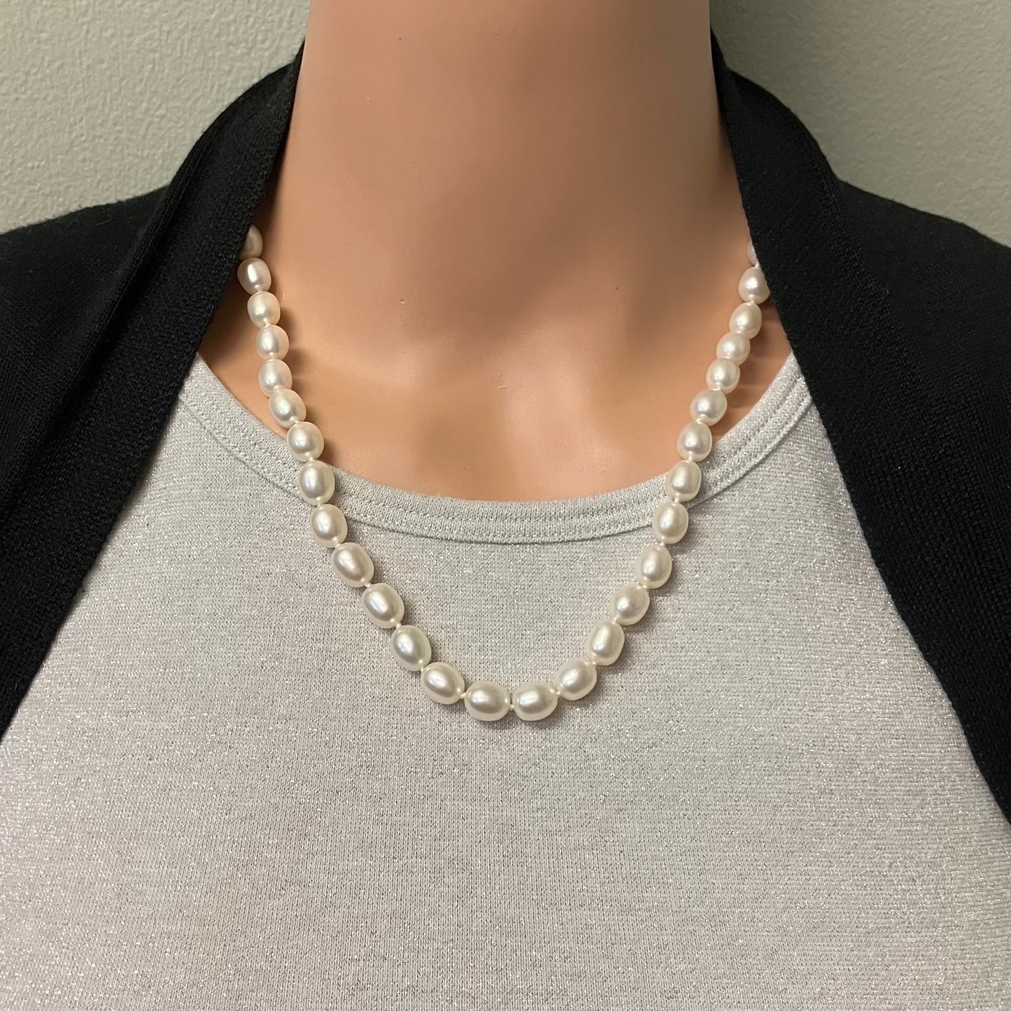 Preowned Yellow Gold and Oblong Freshwater Cultured Pearl Necklace
