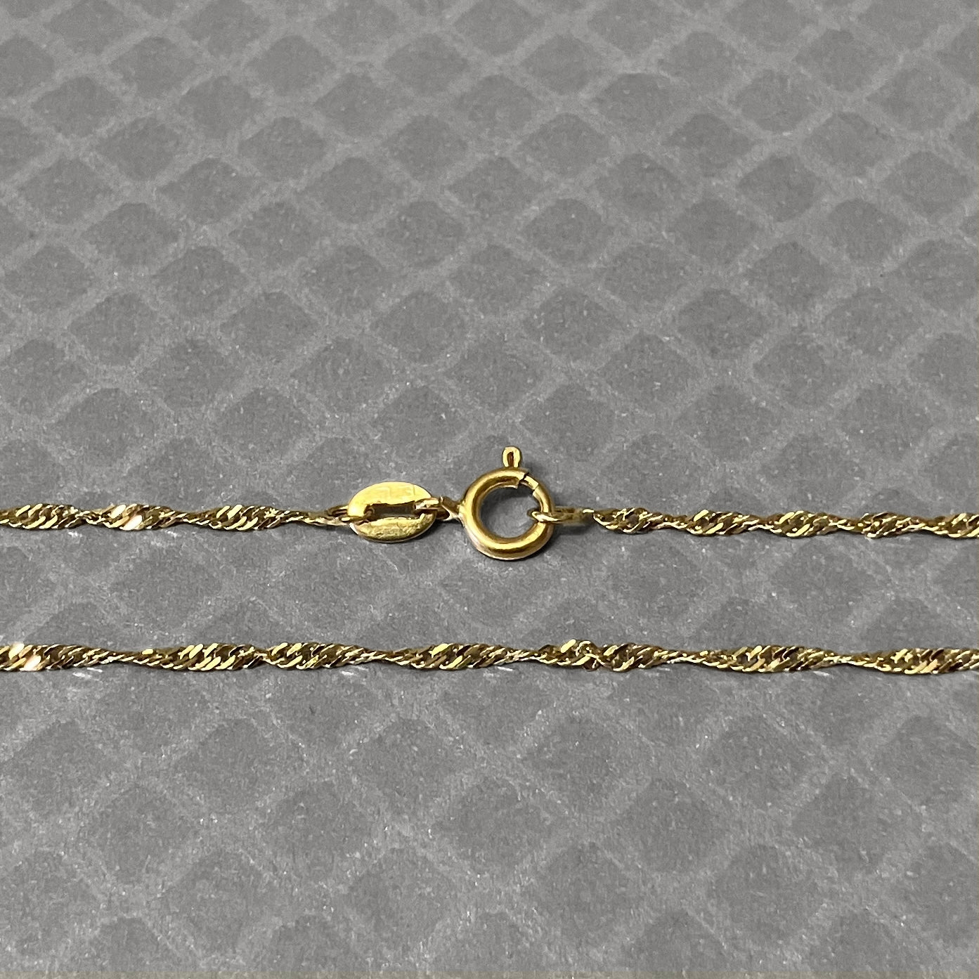 Preowned Yellow Gold Singapore Chain