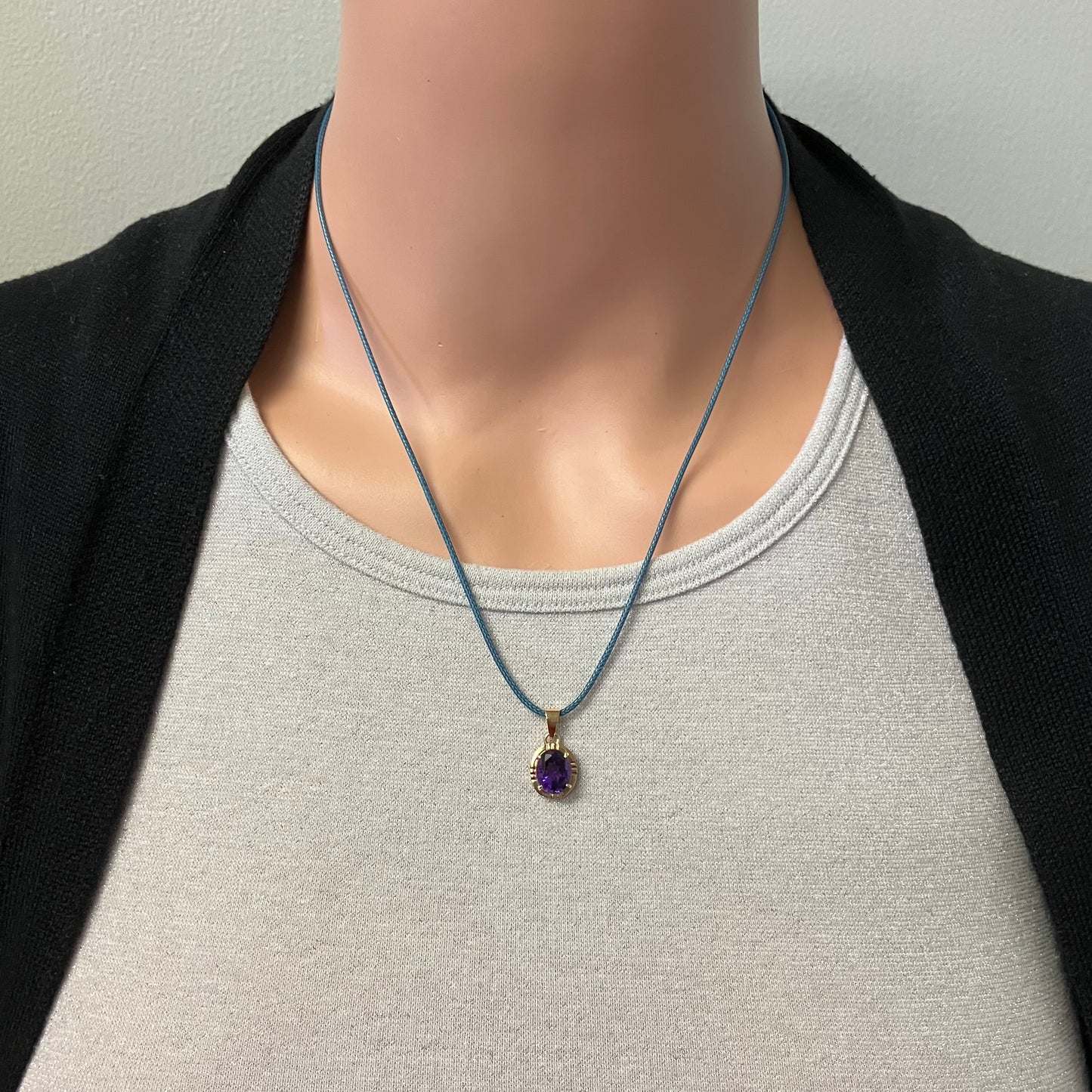 Preowned Yellow Gold and Oval Amethyst Pendant