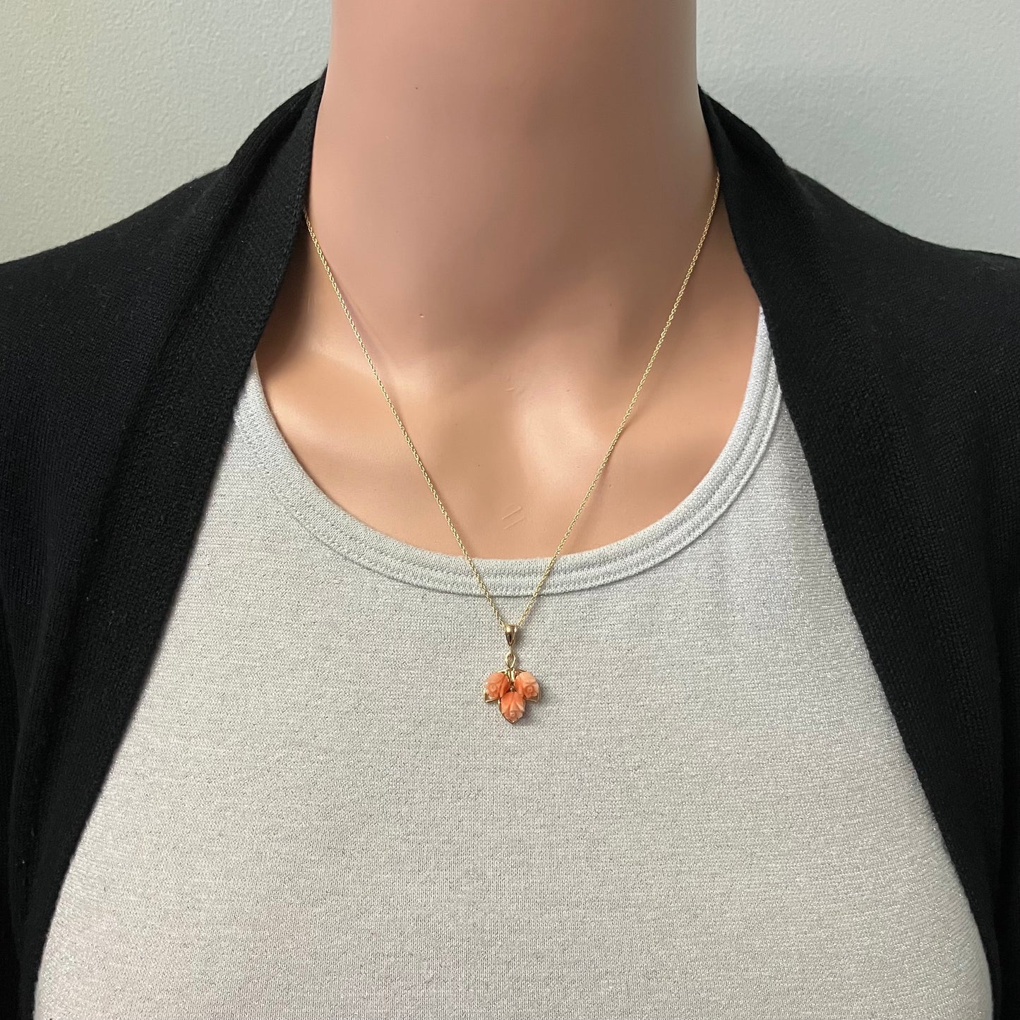Preowned Yellow Gold and Coral Carved Rose Bouquet Pendant