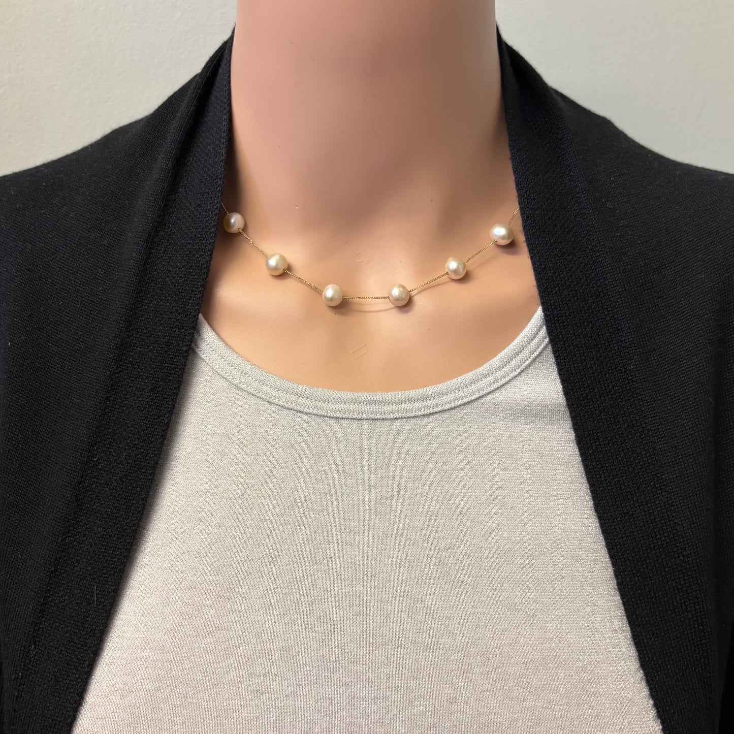 Preowned Yellow Gold and Peach Freshwater Cultured Pearl Station Necklace
