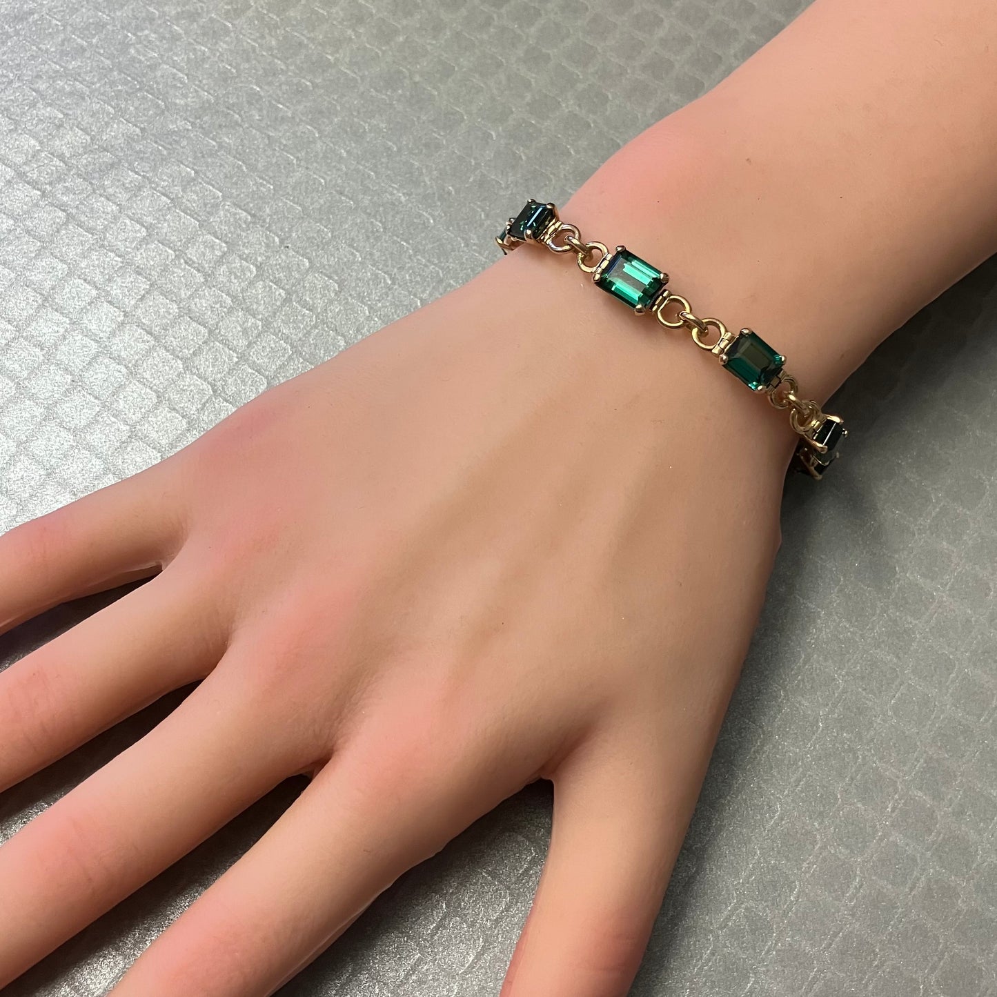 Preowned Yellow Gold and Green Tourmaline Bracelet