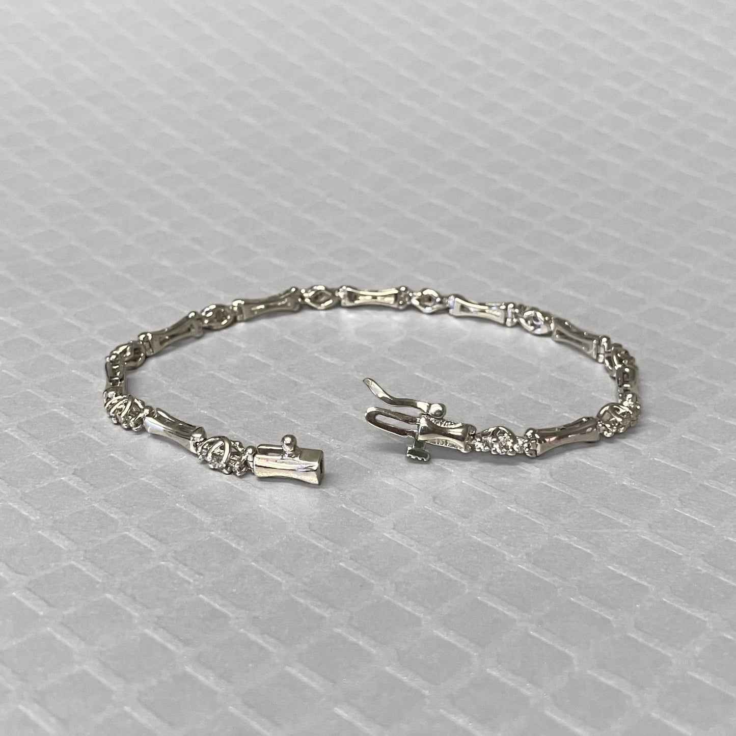 Preowned White Gold and Diamond Link Bracelet