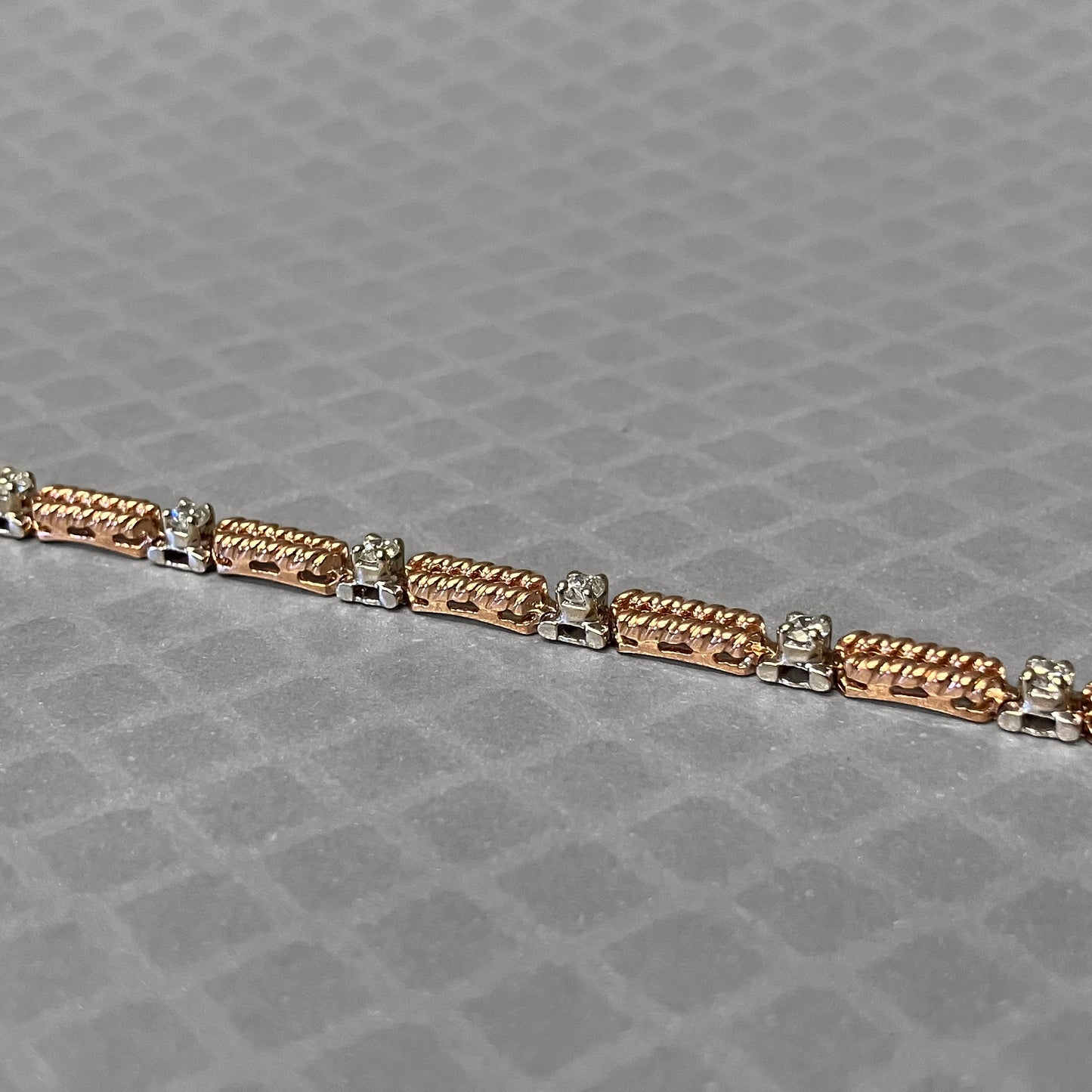 Preowned Rose Gold and Diamond Patterned Link Bracelet