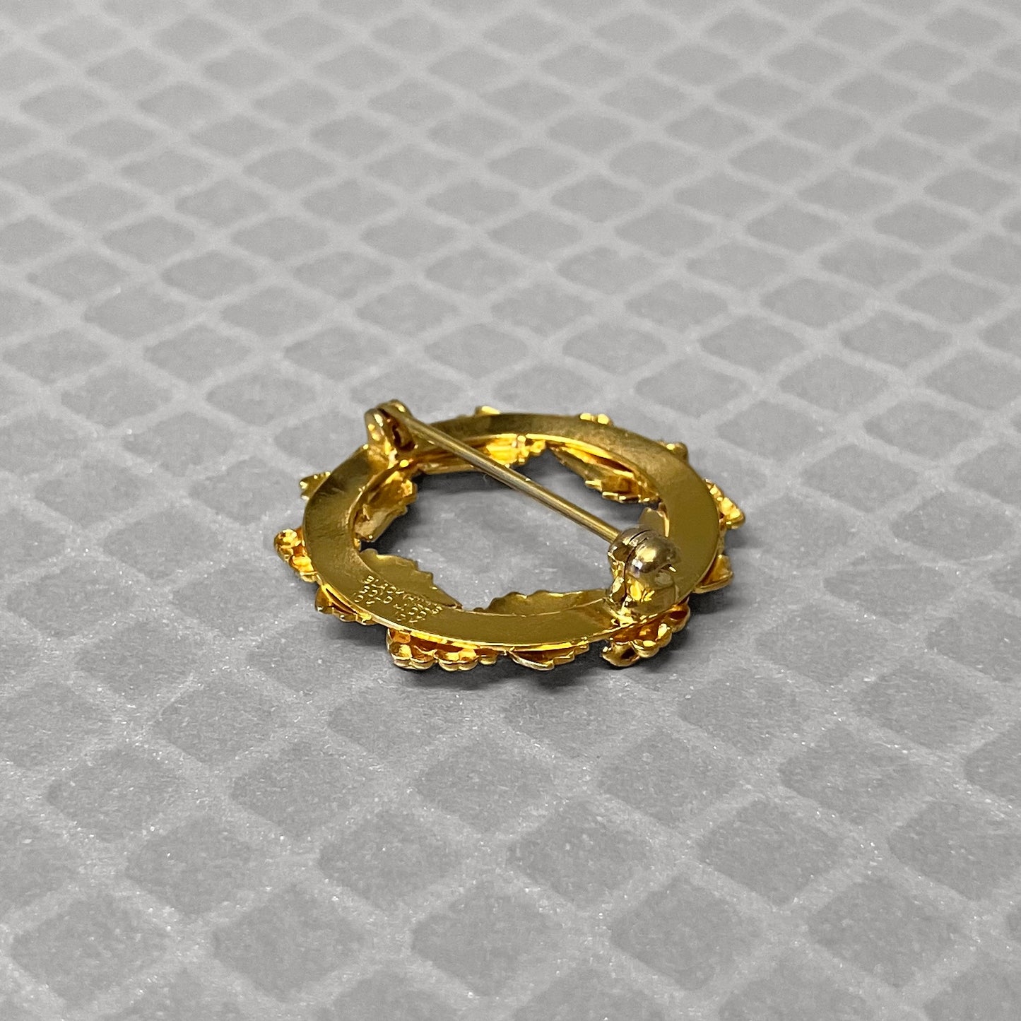 Preowned Rose, Green and Yellow Gold Black Hills Gold Grape Leaf Brooch