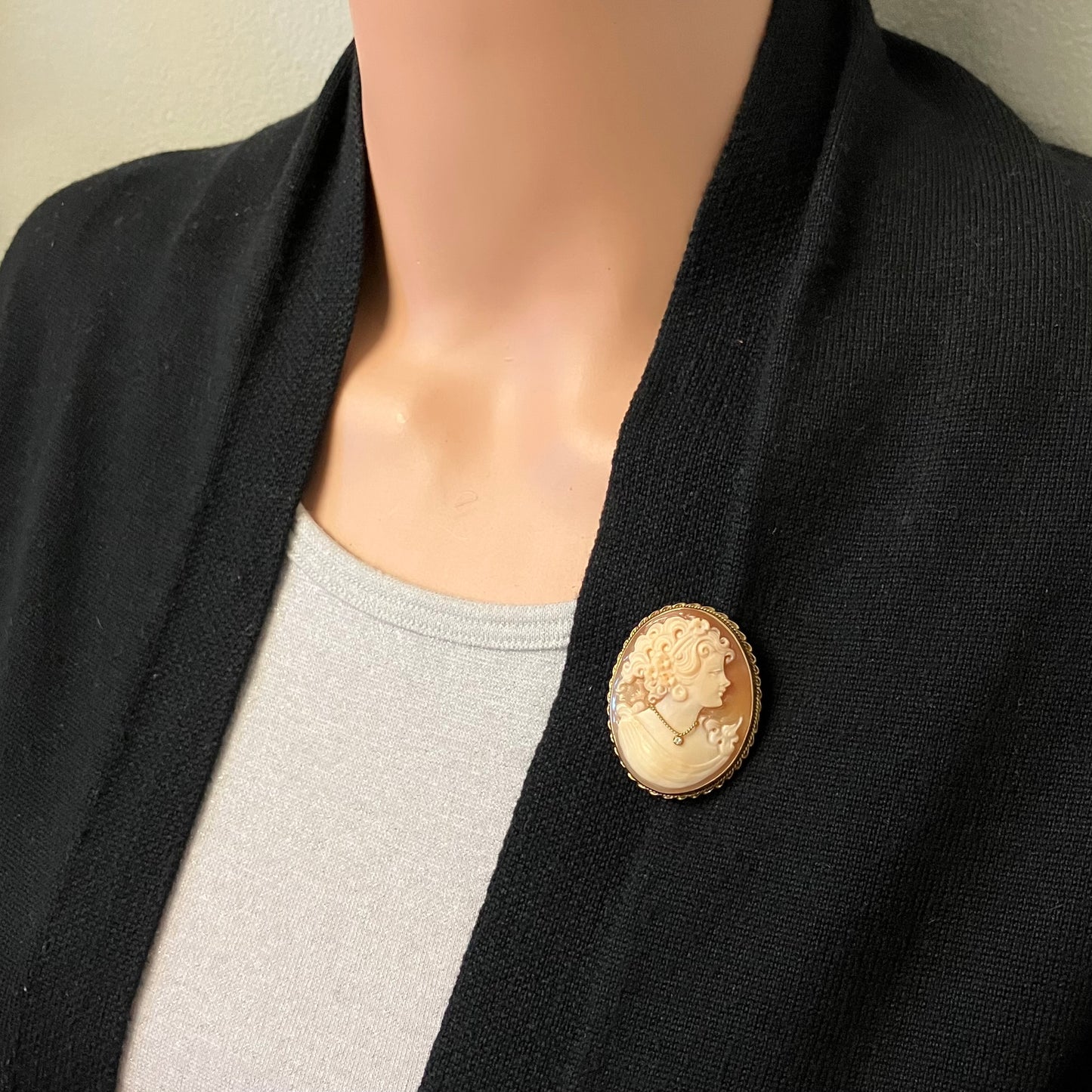 Preowned Yellow Gold Shell Cameo and Diamond Brooch
