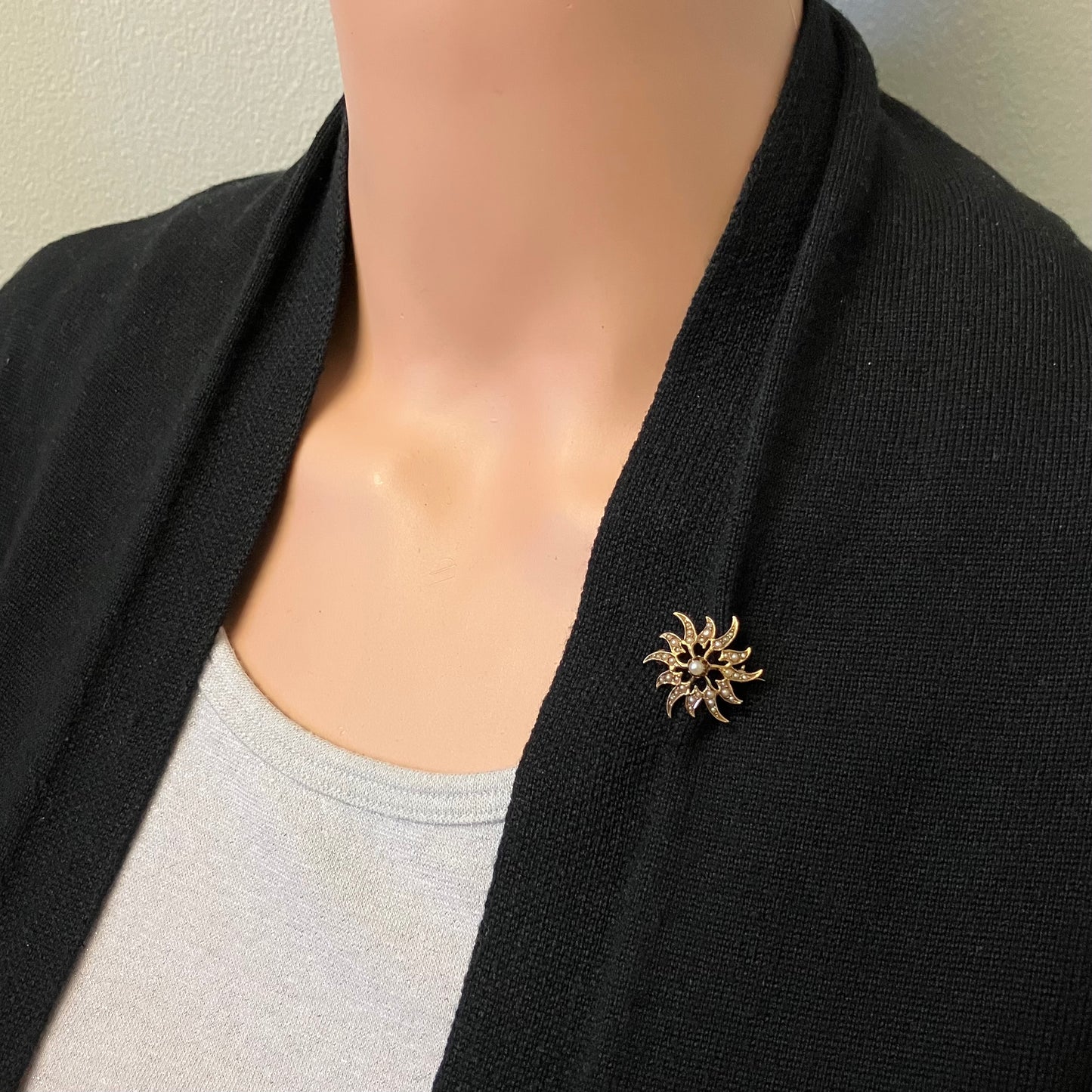 Preowned Yellow Gold and Seed Pearl Starburst Brooch