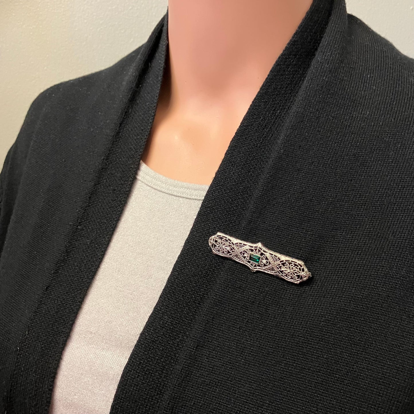 Preowned White Gold and Green Glass Filigree Brooch