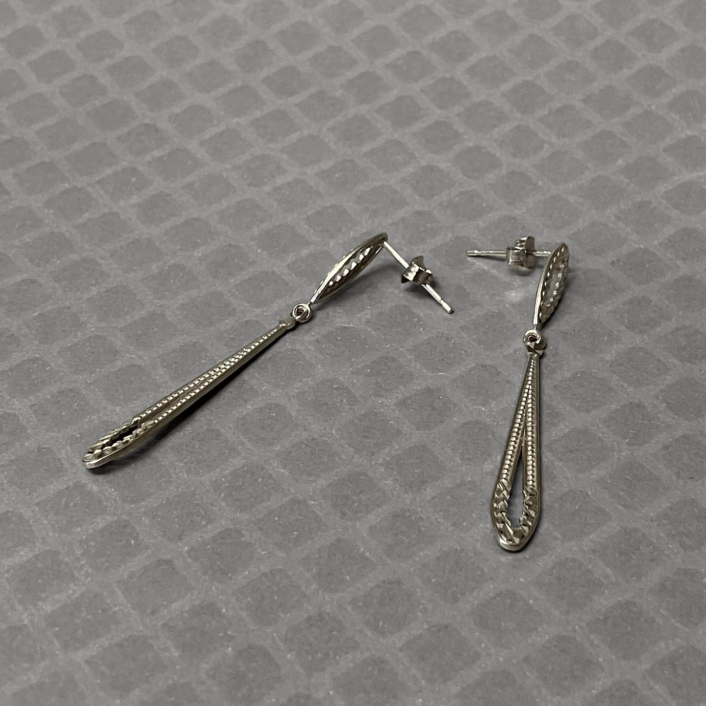 Preowned White Gold Faceted Drop Earrings