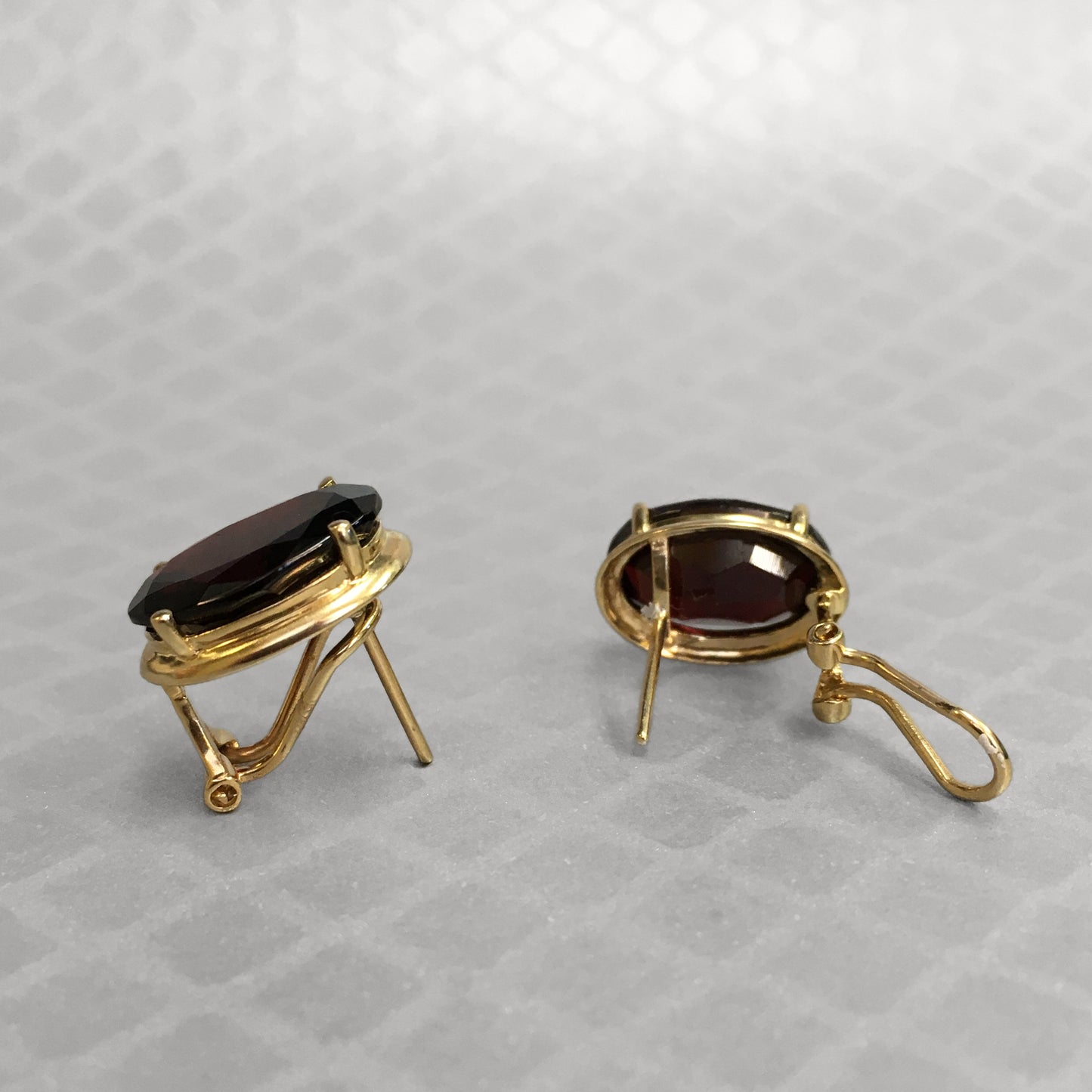 Preowned Yellow Gold and Garnet Earrings