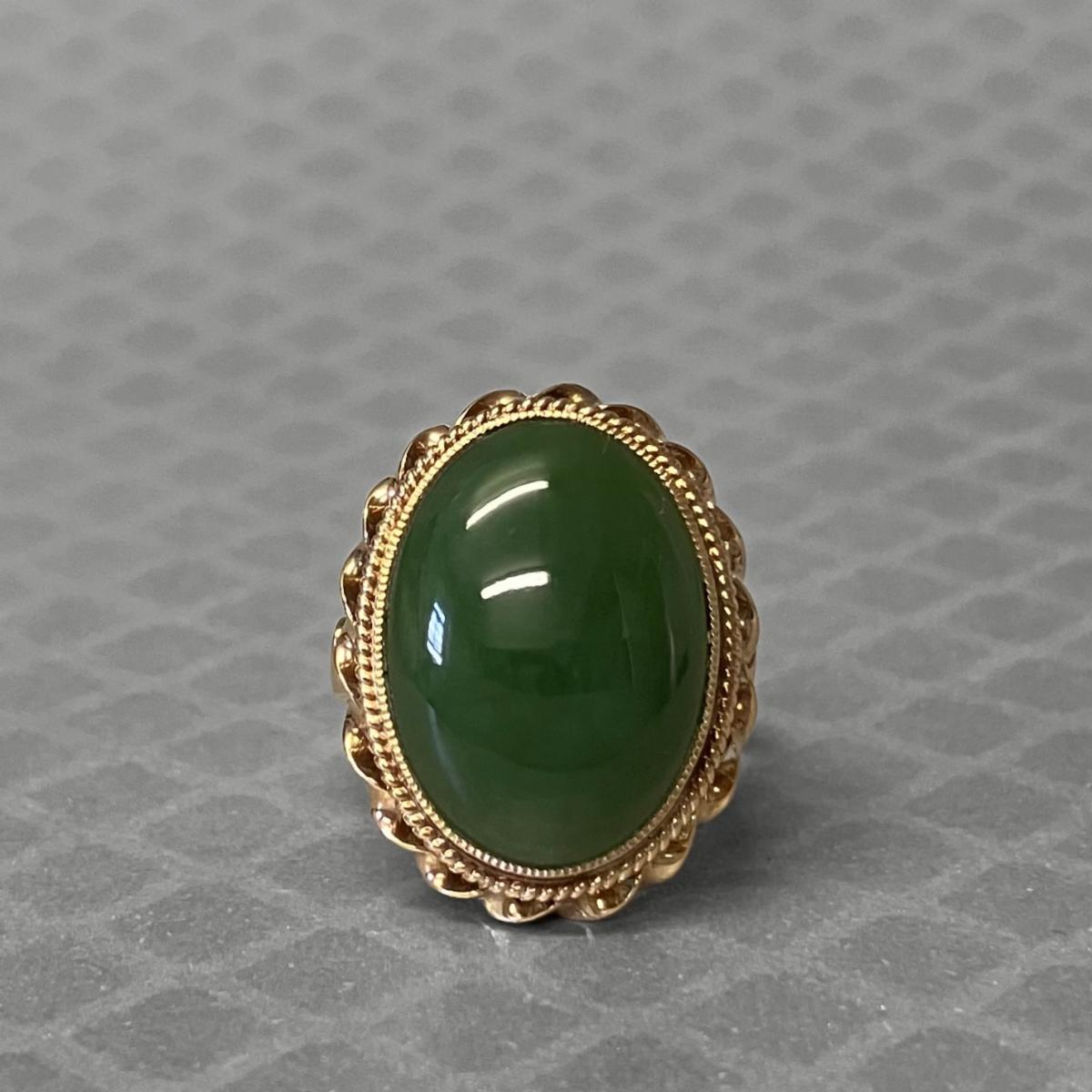 Preowned Yellow Gold and Nephrite Jade Ring