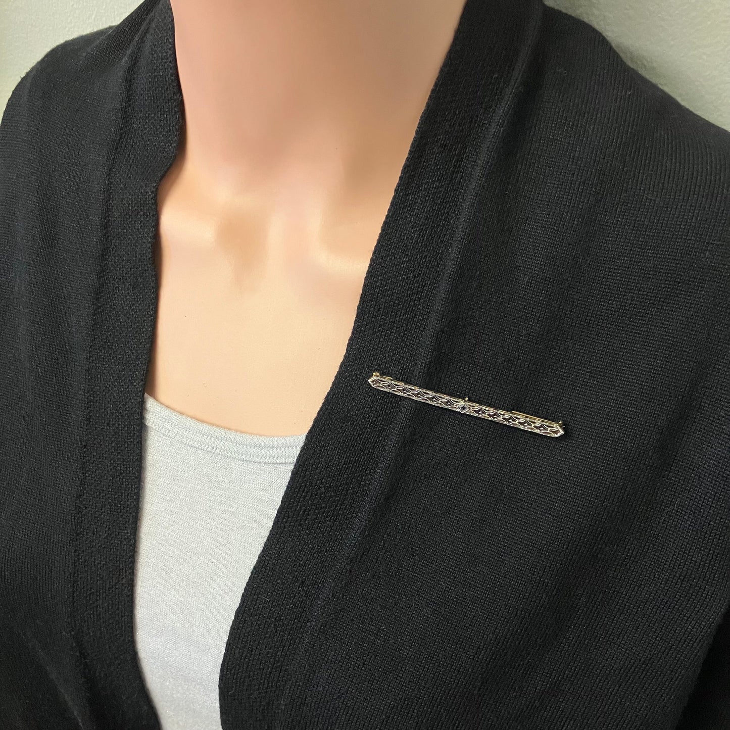 Preowned Platinum and Yellow Gold Blue Sapphire Krementz Bar Pin