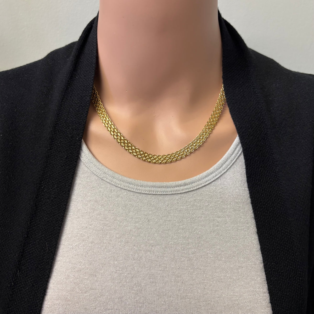 Preowned Yellow Gold Bismarck Collar