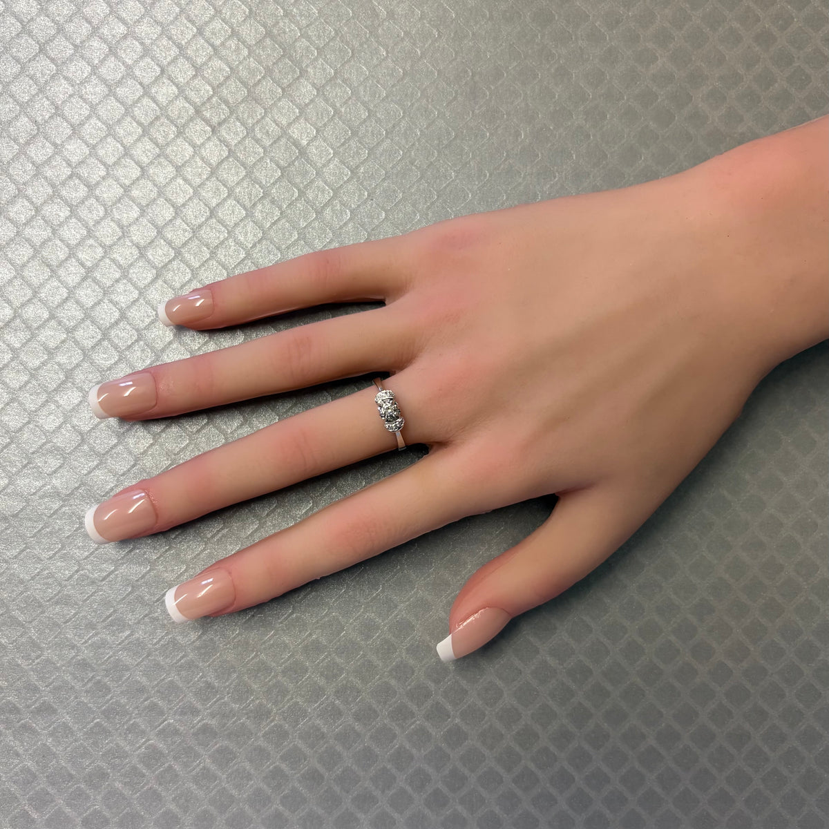 Preowned White Gold and Diamond Design Ring