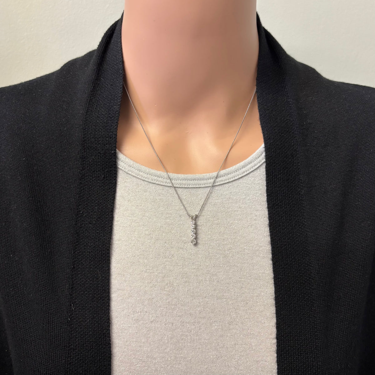 Preowned White Gold and Diamond Vertical Pendant