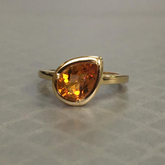 Preowned Yellow Gold and Pear Shape Citrine Ring