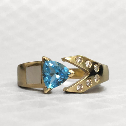 Preowned Yellow Gold Blue Topaz, Mother of Pearl and Diamond Ring