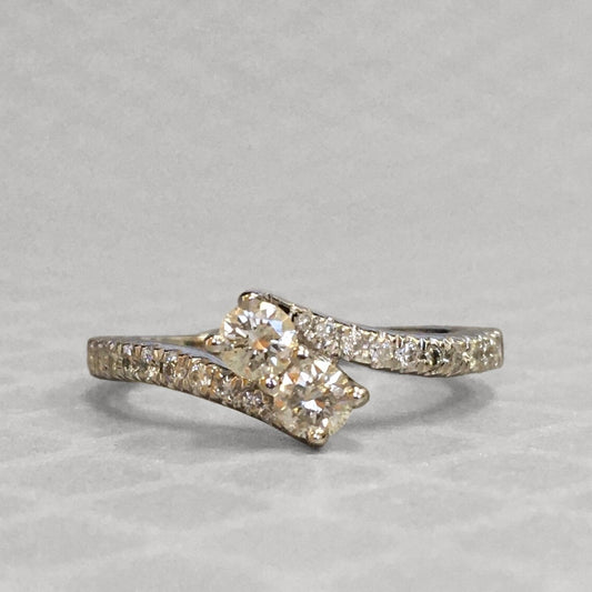 Preowned White Gold and Diamond Offset Ring