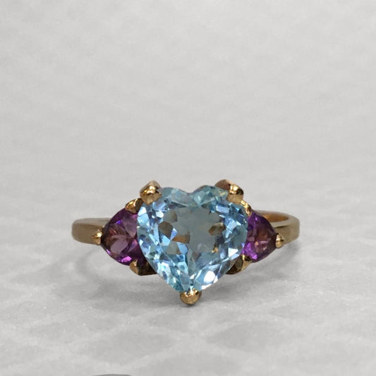Preowned Yellow Gold Heart Shaped Blue Topaz and Amethyst Ring
