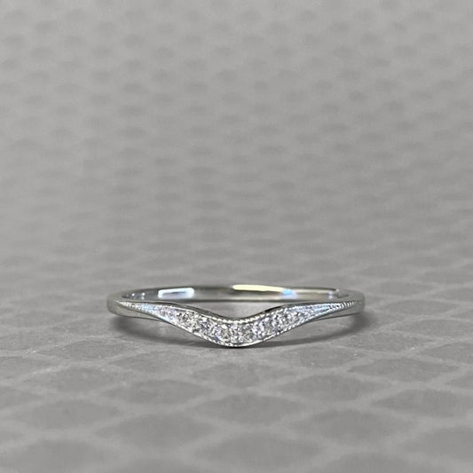 Preowned White Gold and Diamond Millgrain Curved Ring