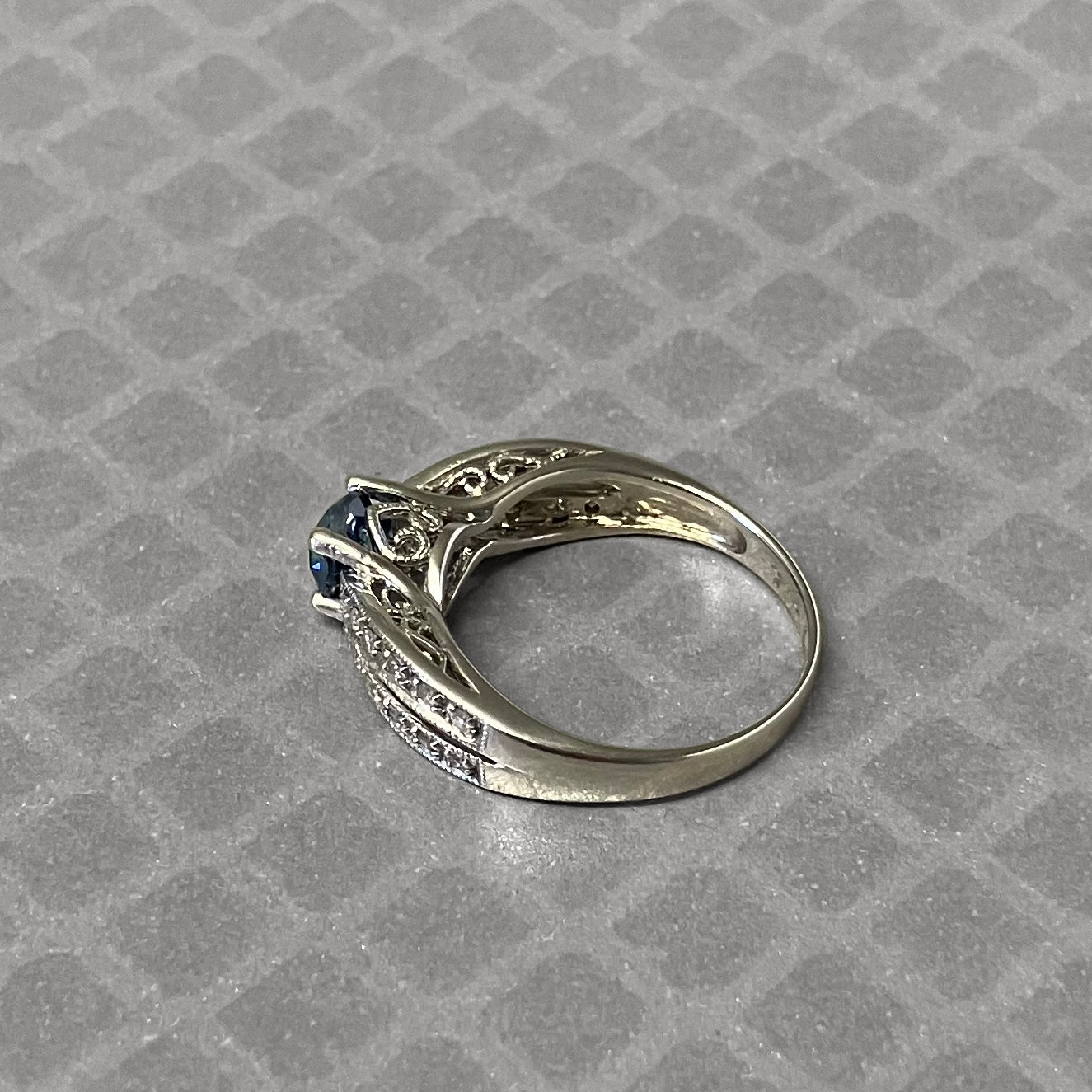 Preowned White Gold White and Irradiated Blue Diamond Ring