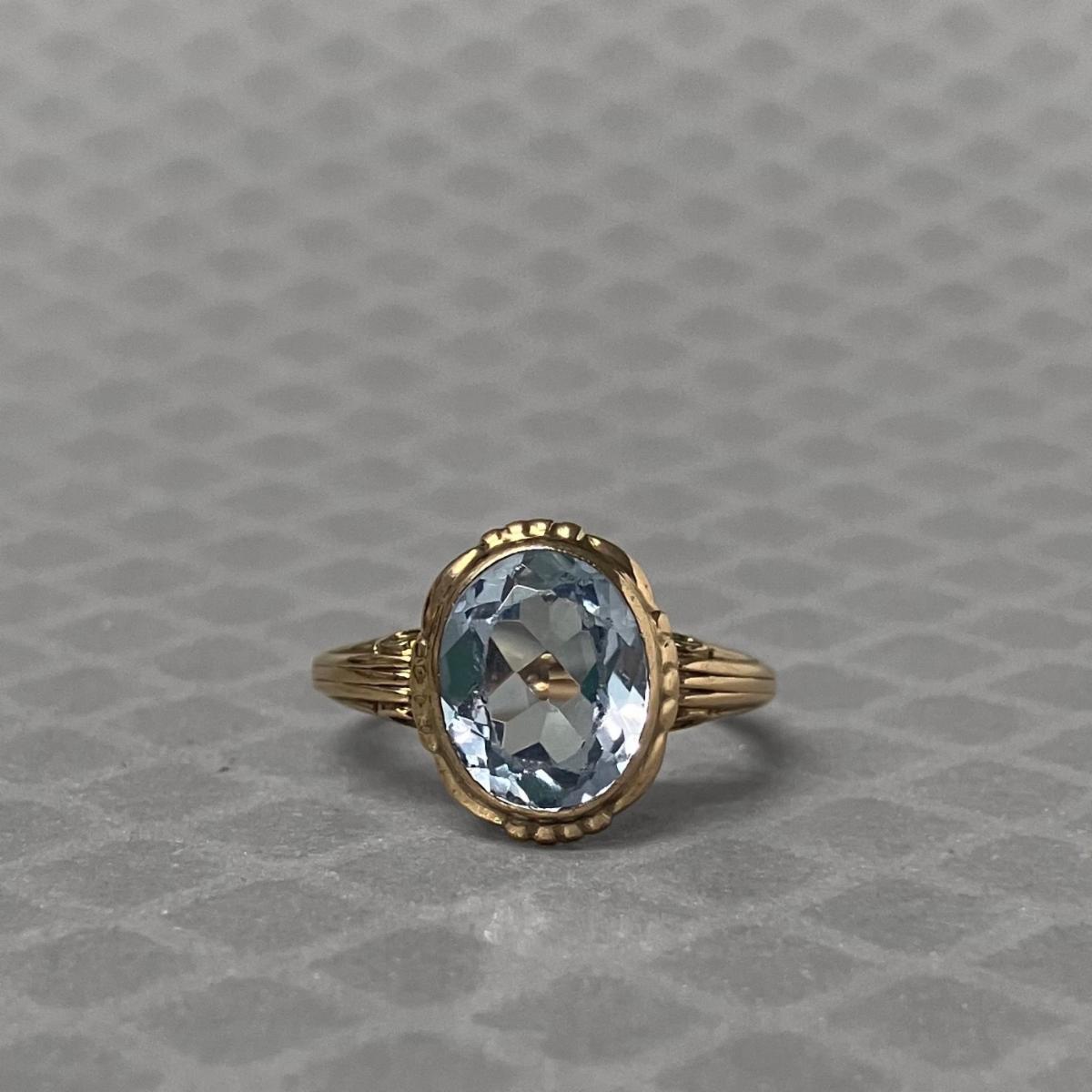 Preowned Yellow Gold and Synthetic Blue Spinel Ring