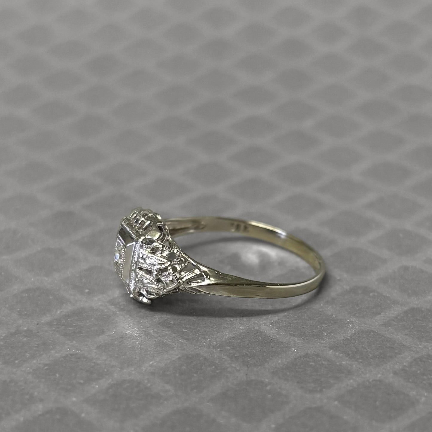 Preowned White Gold and Diamond Filigree Art Deco Ring