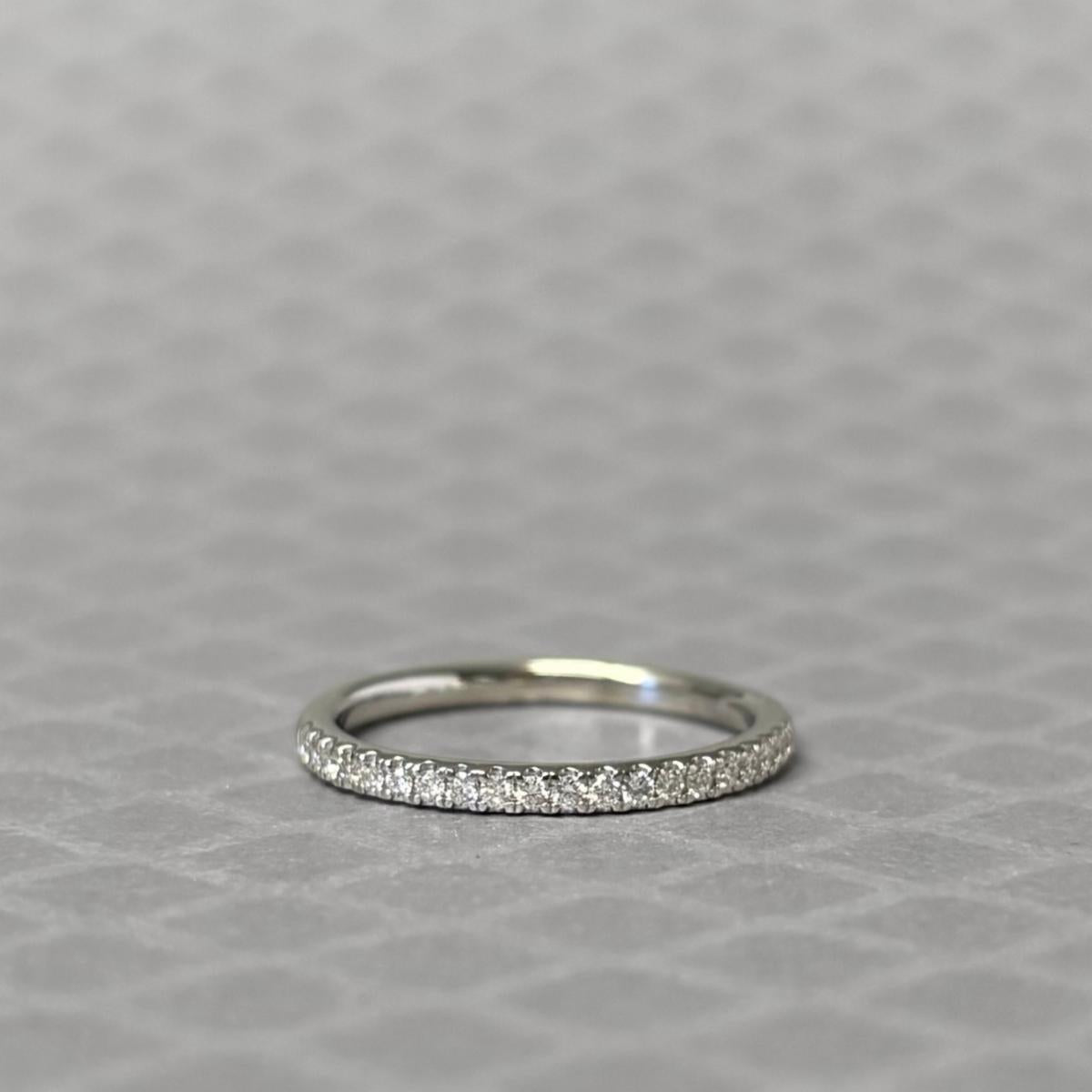Preowned Platinum and Diamond Band