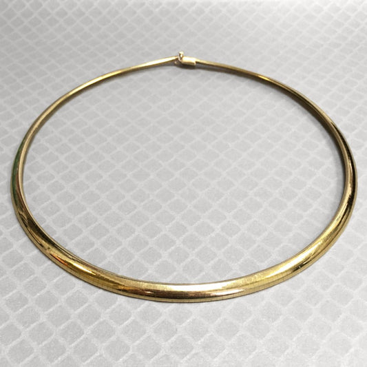 Preowned Yellow Gold Omega Collar