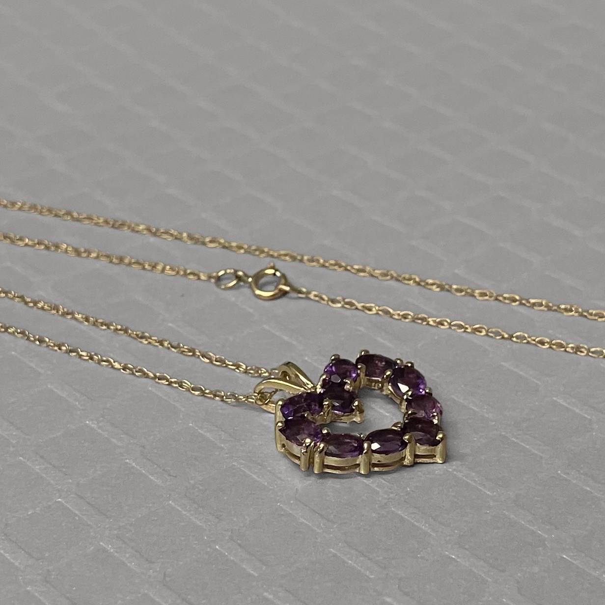 Preowned Yellow Gold and Amethyst Heart Pendant