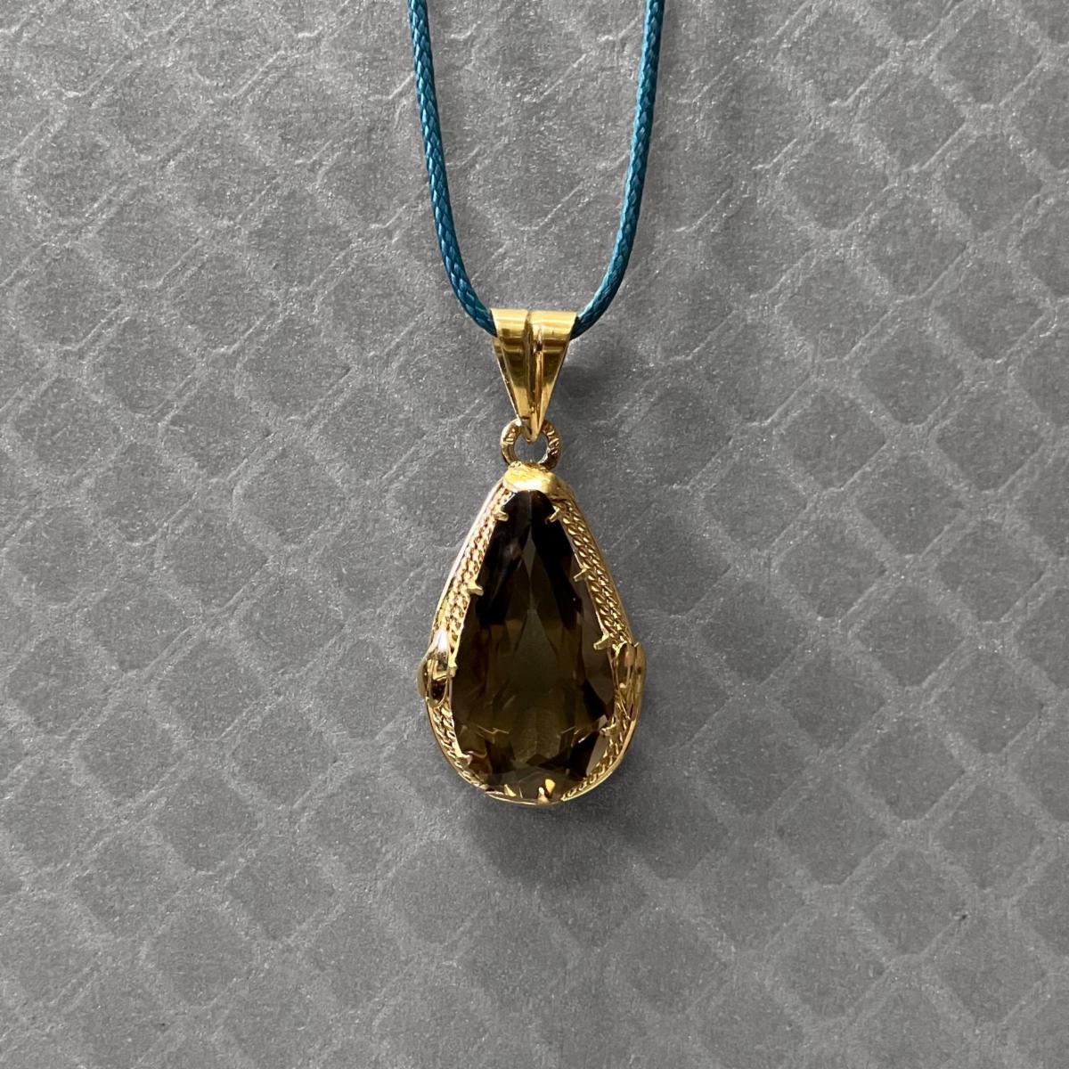 Preowned Yellow Gold and Pear Shaped Smoky Quartz Leaf Design Pendant