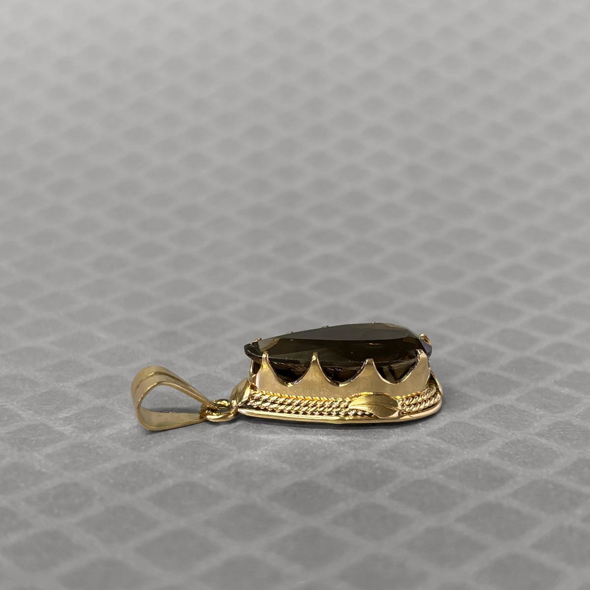 Preowned Yellow Gold and Pear Shaped Smoky Quartz Leaf Design Pendant