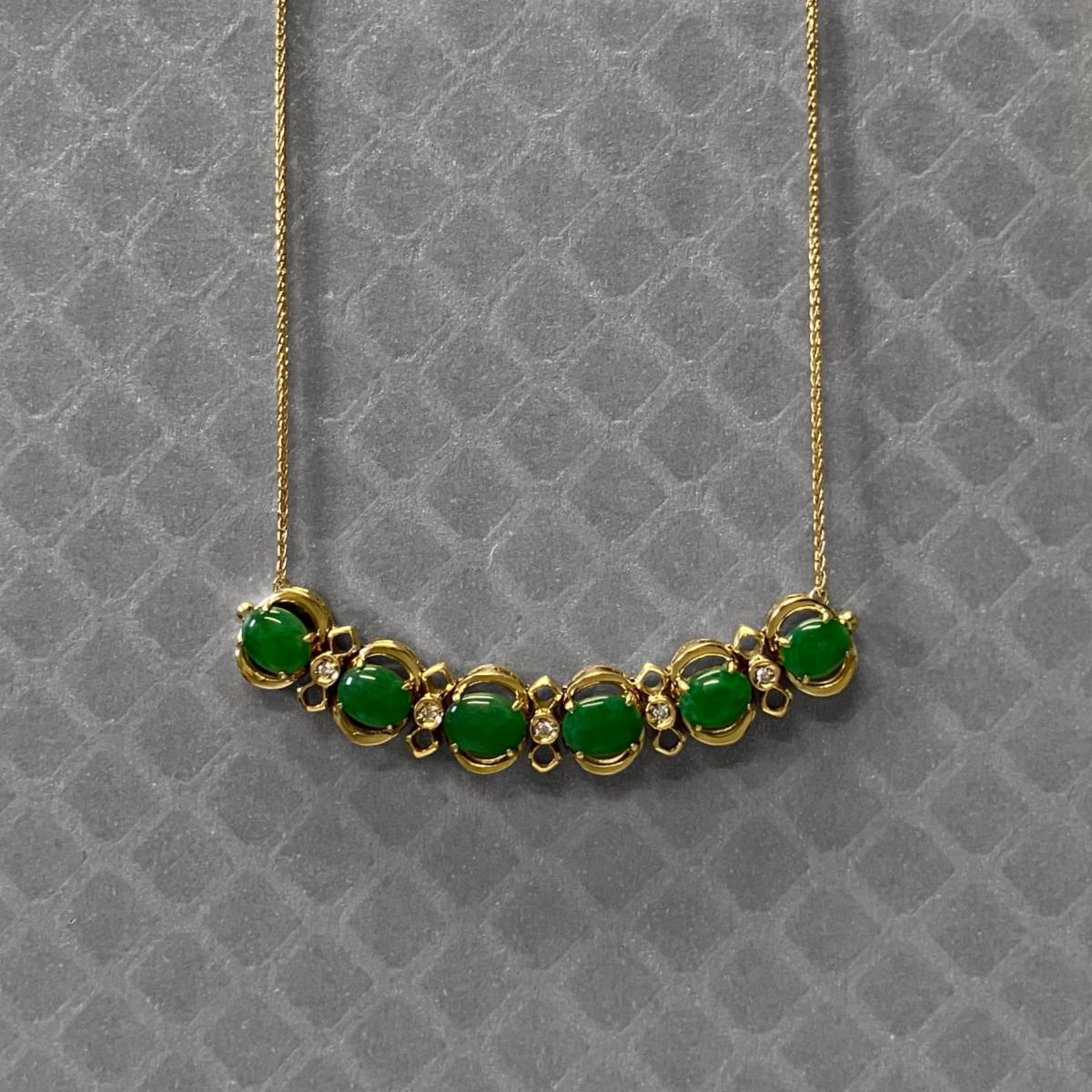 Preowned Yellow Gold Jadeite and Diamond Pendant