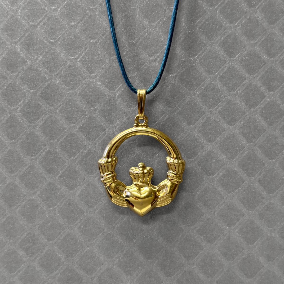 Preowned Yellow Gold Claddagh Pendant