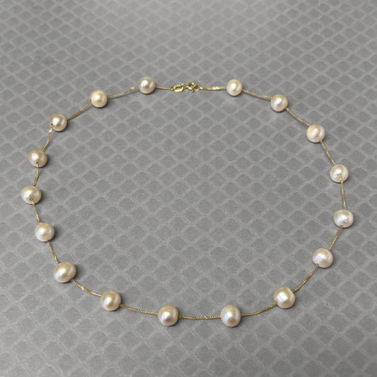 Preowned Yellow Gold and Peach Freshwater Cultured Pearl Station Necklace