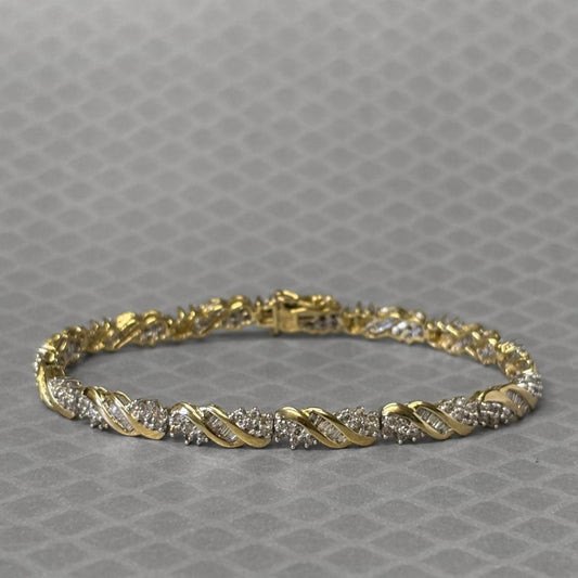 Preowned Yellow Gold Round and Baguette Diamond Link Bracelet